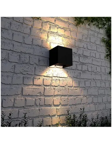 Kinkiet Zewnętrzny LED Lampa Elewacyjna Ogrodowa Ścienna IP54 RGB WiFi