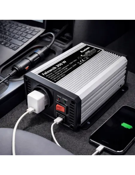 PRZETWORNICA SAMOCHODOWA12V 230V 300W 600W + USB